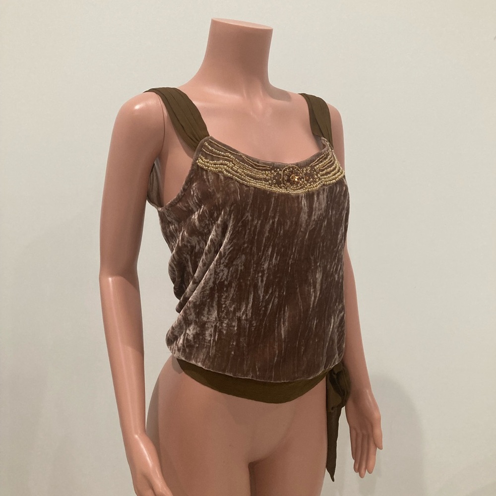 BCBG Maxazria ladies brown velvet blouse beading S